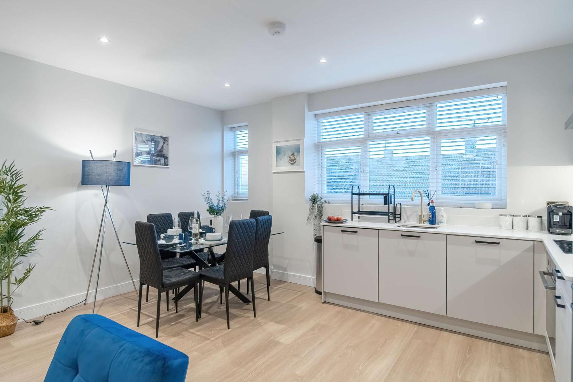 Luxury Apartments Southend-On-Sea Exterior photo