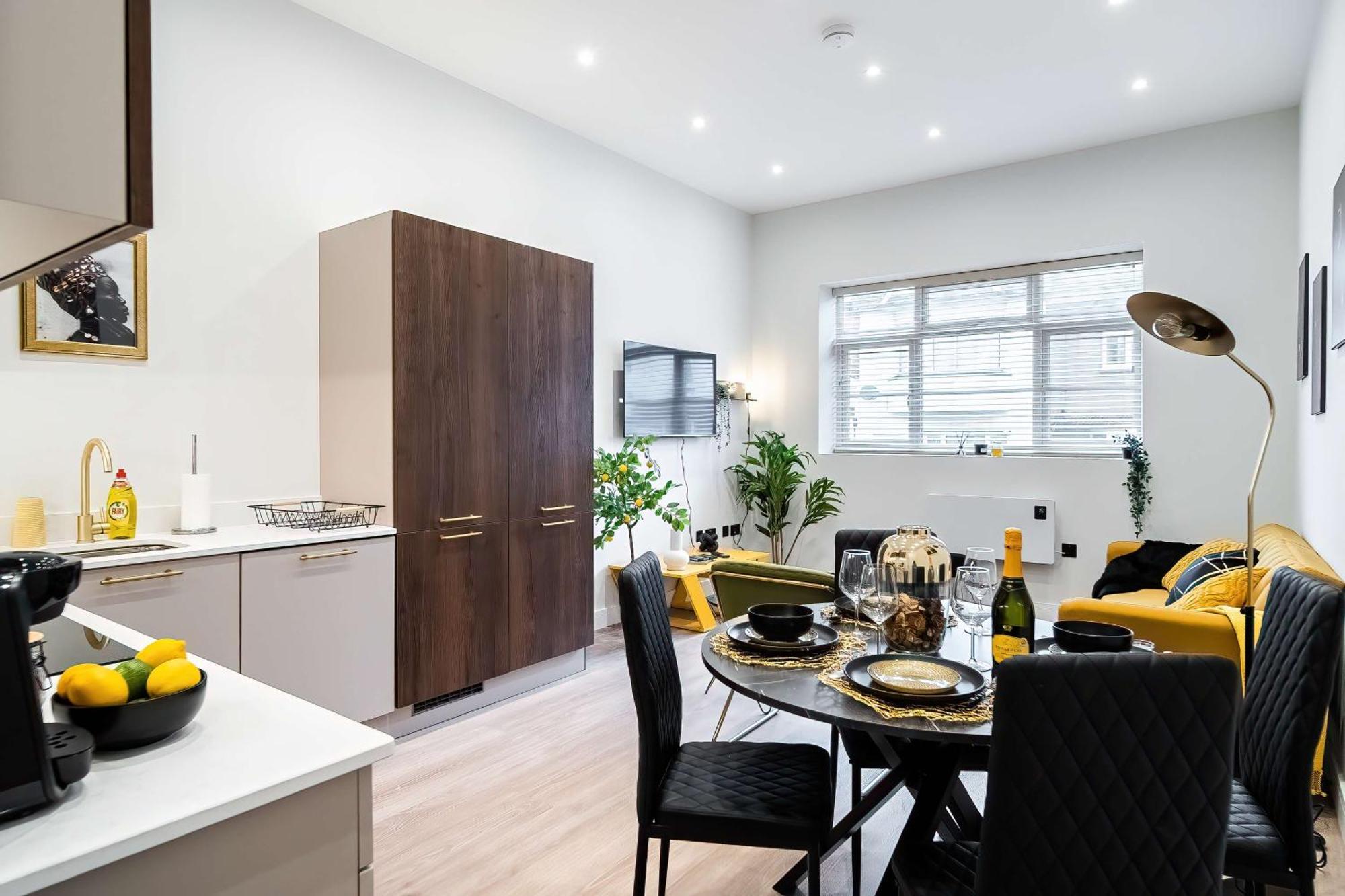 Luxury Apartments Southend-On-Sea Exterior photo